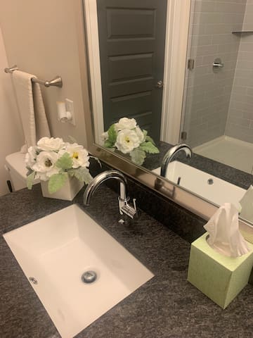 Elements gallery image 5