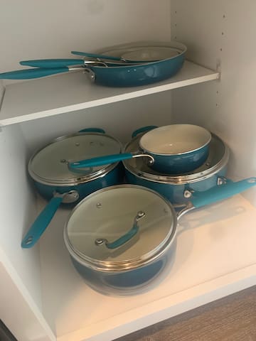 Elements gallery image 3