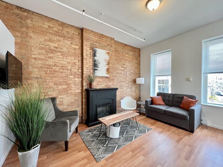 Renovated Apt Near St Joe’s Hospital,Rt 81,Upstate Apartments for