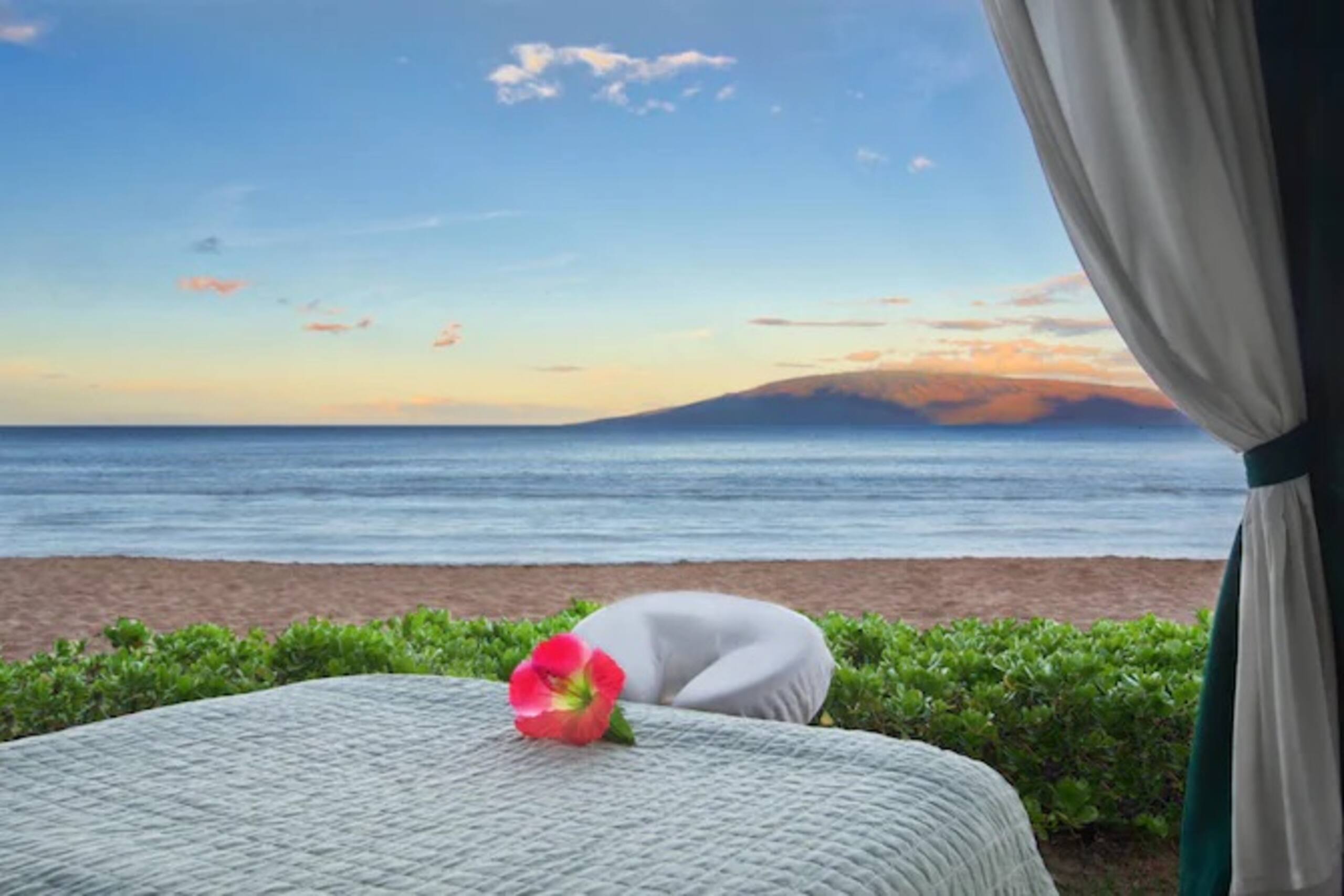 Condo in Lahaina · ★5.0 · 2 bedrooms · 4 beds · 2 private baths - Image 40