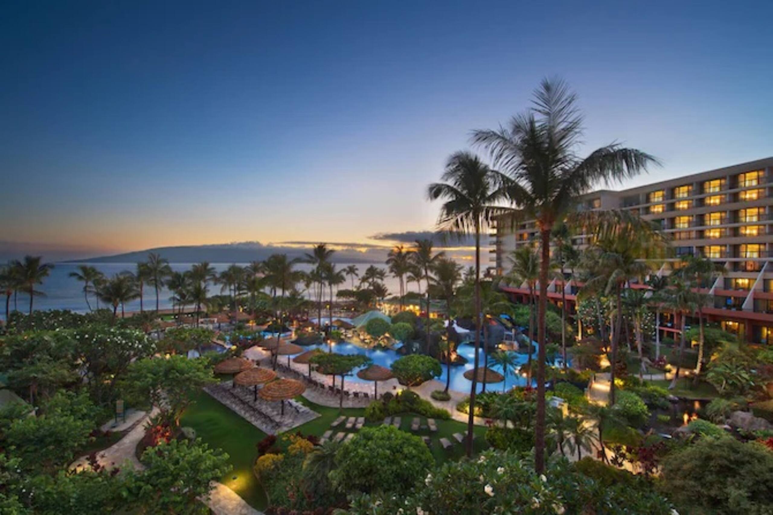 Condo in Lahaina · ★5.0 · 2 bedrooms · 4 beds · 2 private baths - Image 37