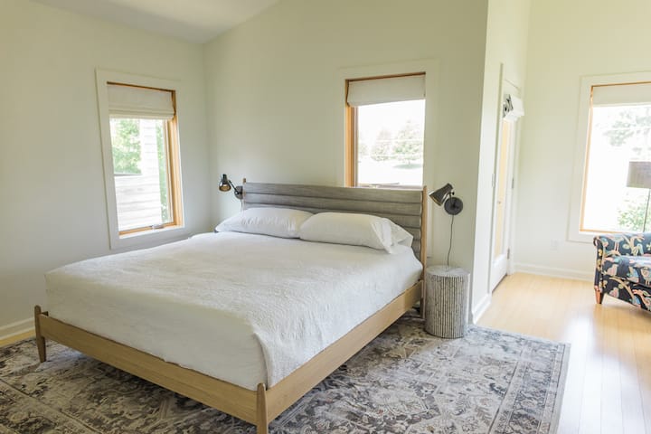 غرفة النوم 1