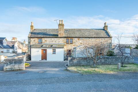 Dumella House, Findhorn