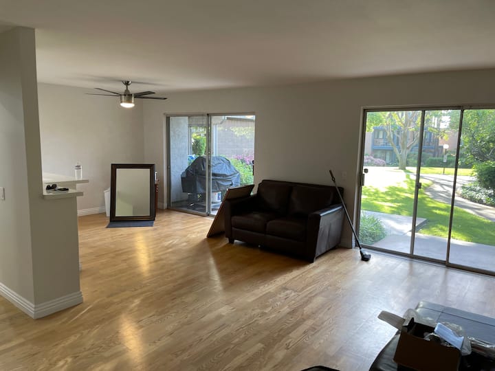 Walking Distance To The Beach 2 Bedroom Condo - Carlsbad, CA