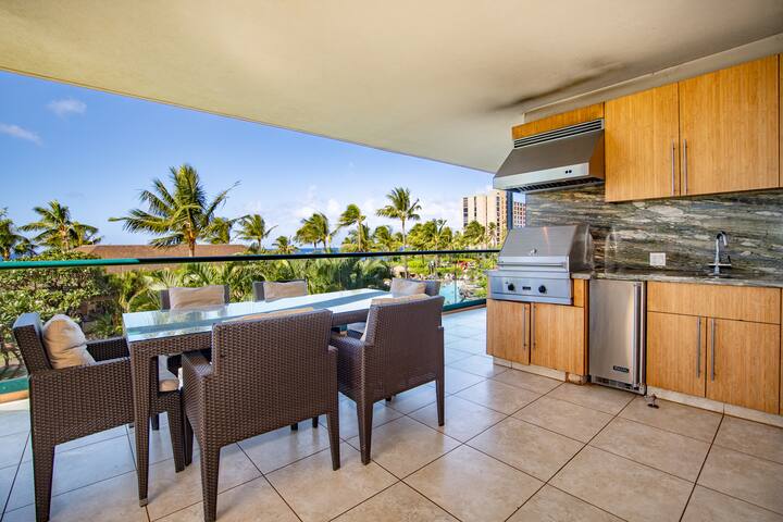 Spacious suite w/private balcony,oceanfront resort gallery image 2