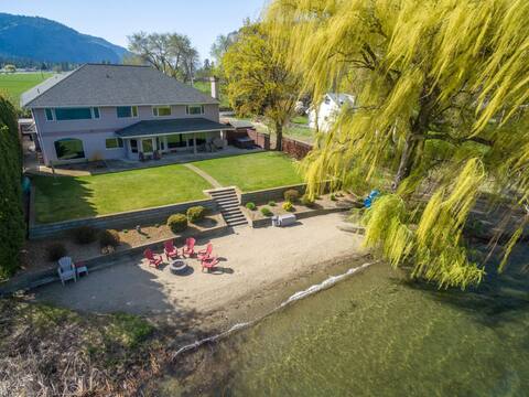 Beach Front Wine Country House- 8 bdrms 16 ppl max