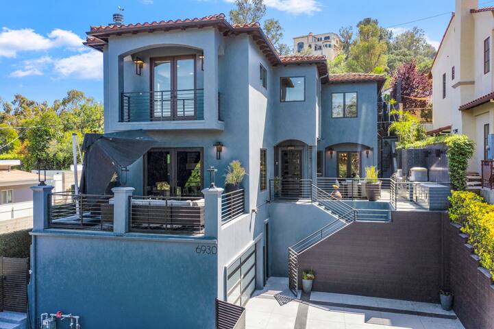 The Steel Estate- Hollywood Hills gallery image 3