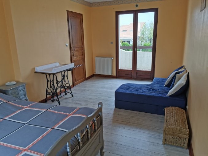 საძინებელი 2