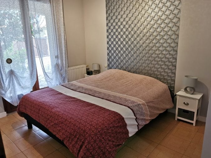 საძინებელი 1