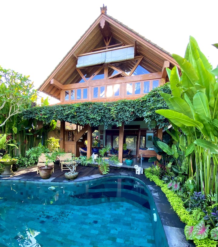 Artisan Crafted Cottage Pondok Bhuana Alit - Ubud