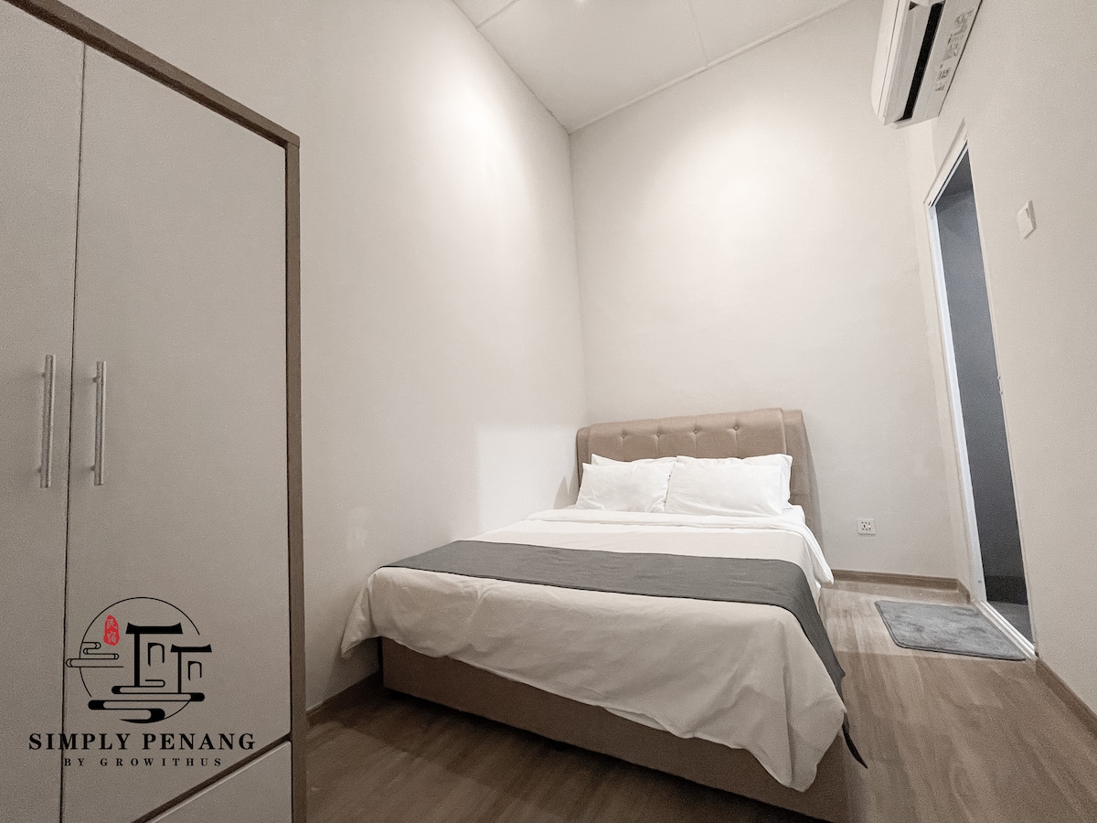 SimplyPenang interior