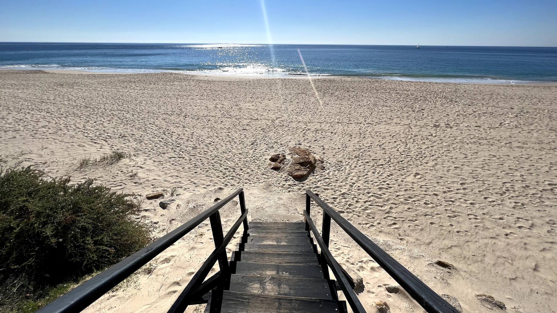 Wonderful Apartment Direct access to the beach