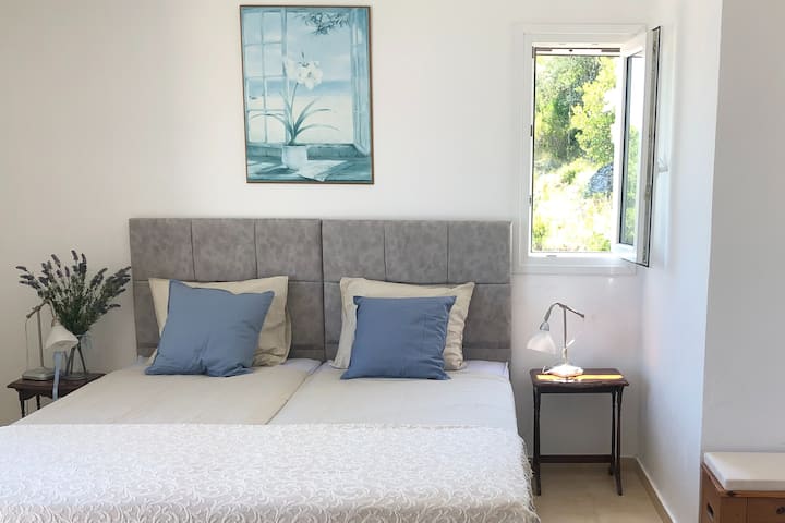 Chumba cha kulala 2, vitanda vinaweza kutumika (2 x 90x200)