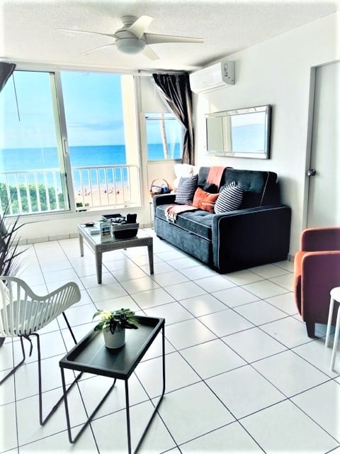 Successful Airbnb property: Ocean Front Dream in San Juan Metro
