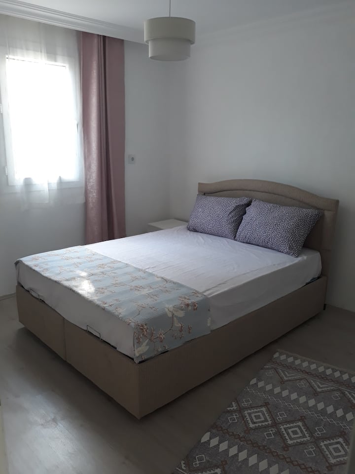 غرفة النوم 2