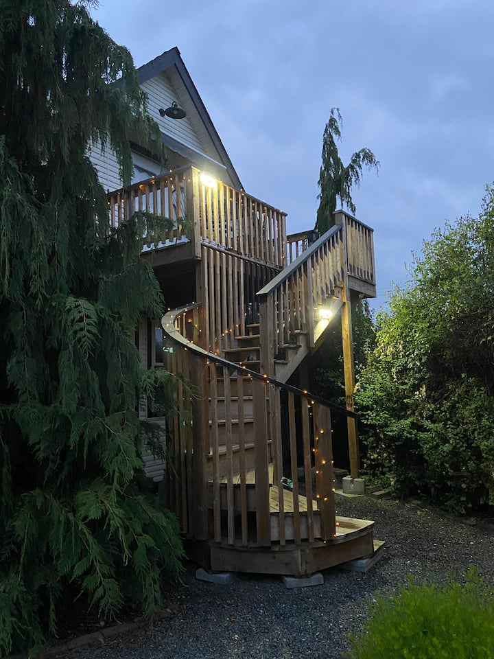 Clayburn Village, Country Views, Close To Town - Abbotsford