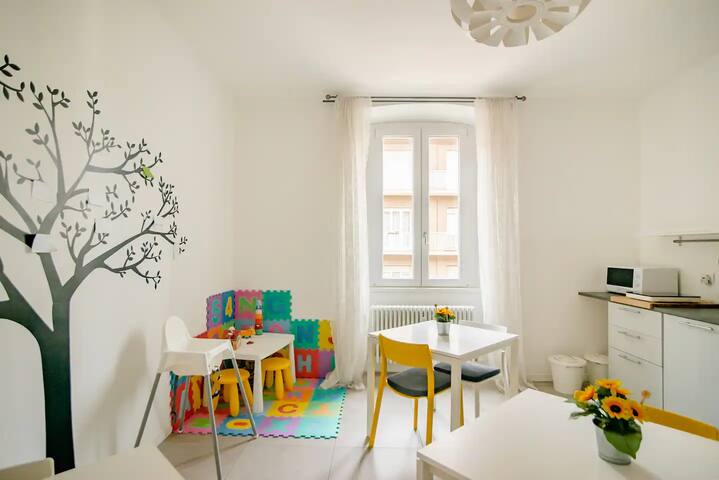 Guesthouse Tree Rooms Modern gallery image 4