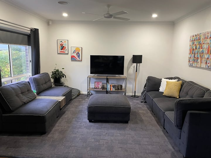 3 Bedroom home with outdoor entertaining area Houses for Rent in Swan