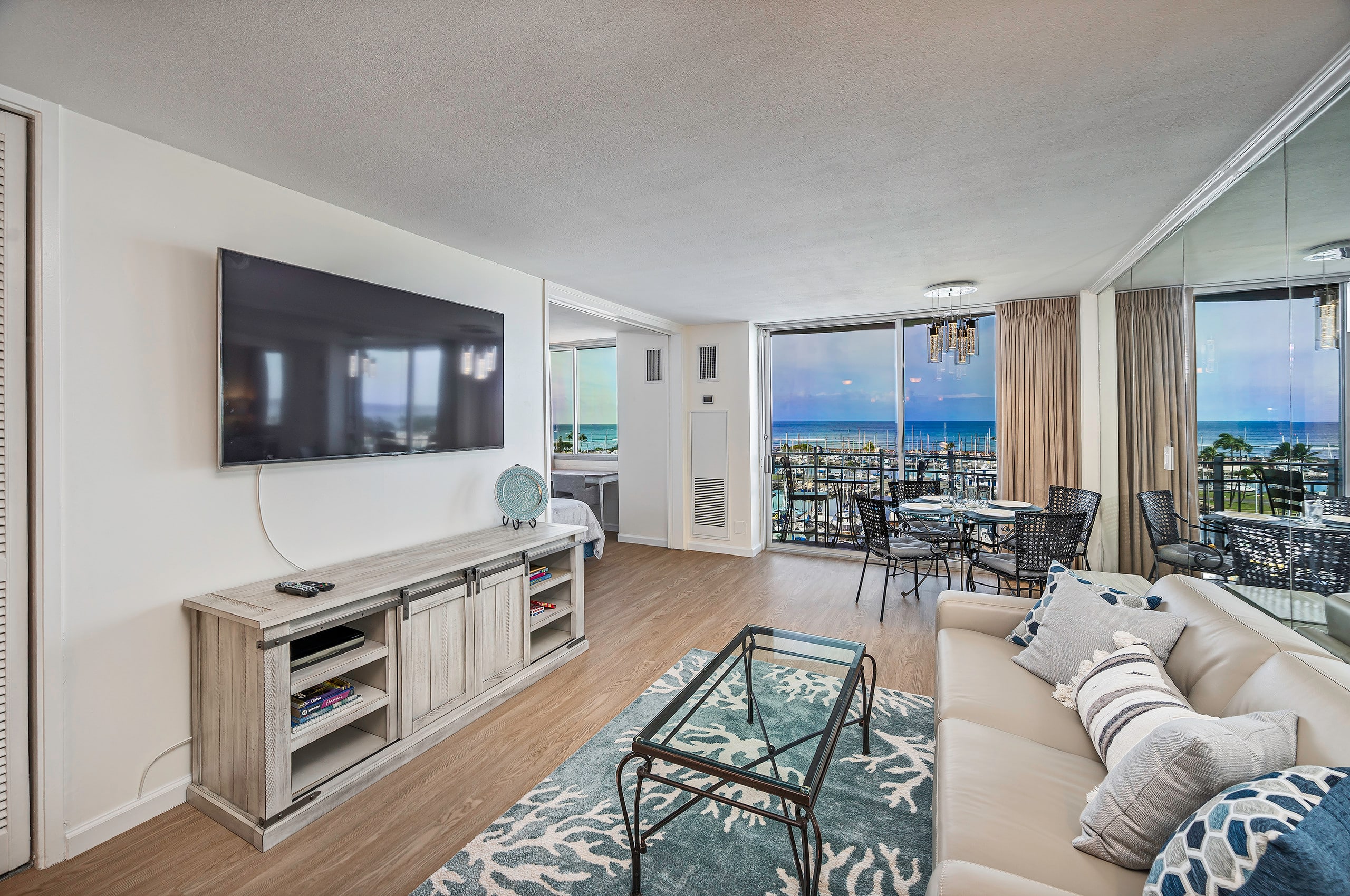 Condo in Honolulu · ★4.96 · 1 bedroom · 2 beds · 1 bath - Image 1