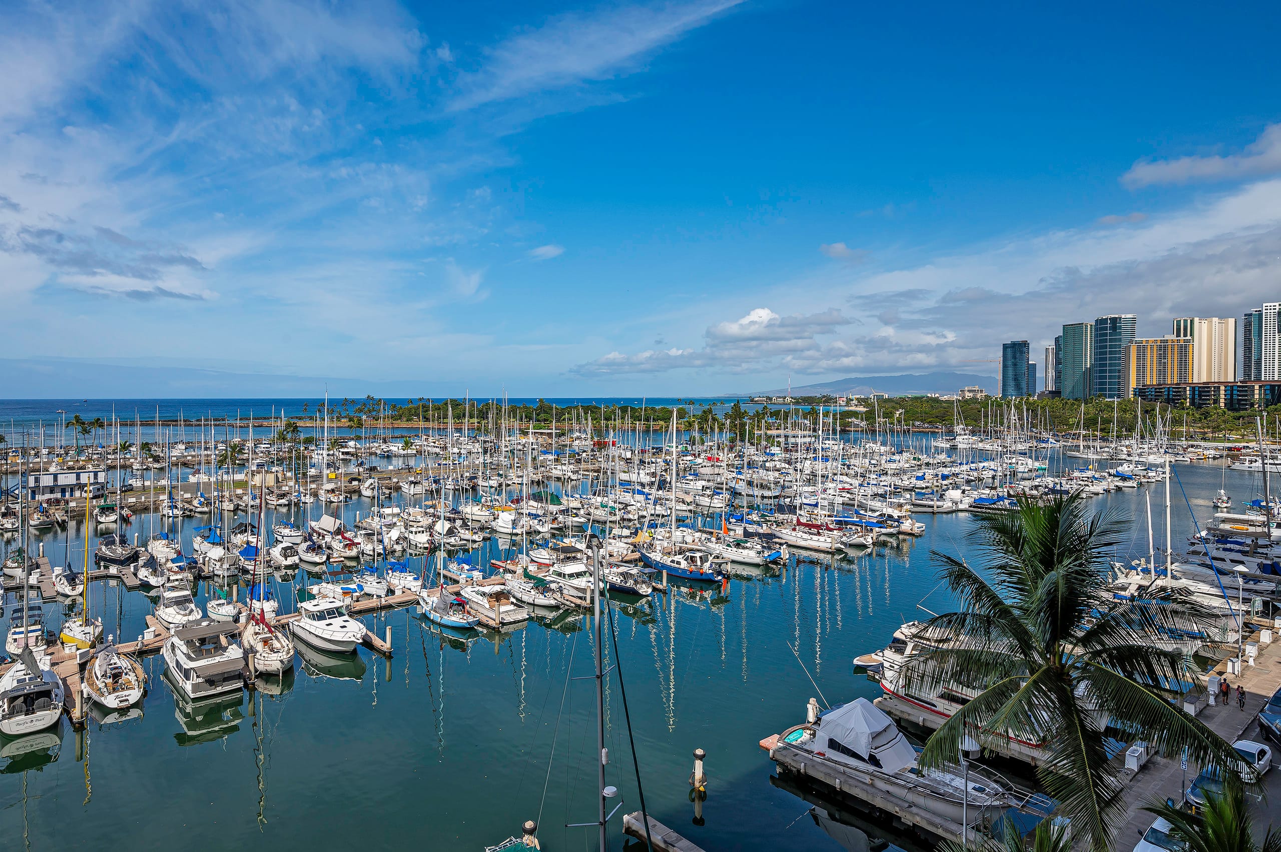 Condo in Honolulu · ★4.96 · 1 bedroom · 2 beds · 1 bath - Image 12