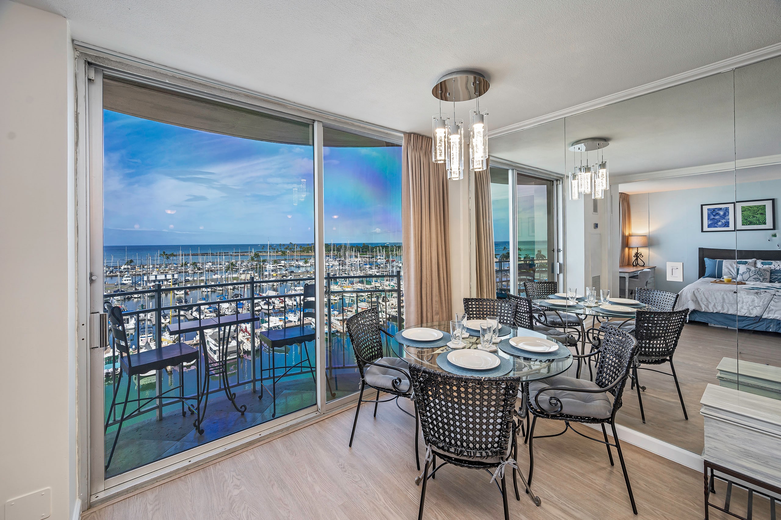 Condo in Honolulu · ★4.96 · 1 bedroom · 2 beds · 1 bath - Image 3
