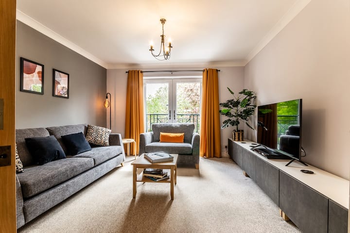 Stylish Townhouse By The Quay With Parking - Sandy Park