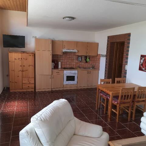 Erfolgreiche Airbnb-Immobilie: Old school in the Mecklenburg Lake District in Mirow