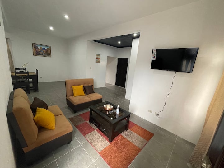 Hermoso Apartamento # 1 Con Parqueo Privado - San Antonio Suchitepéquez