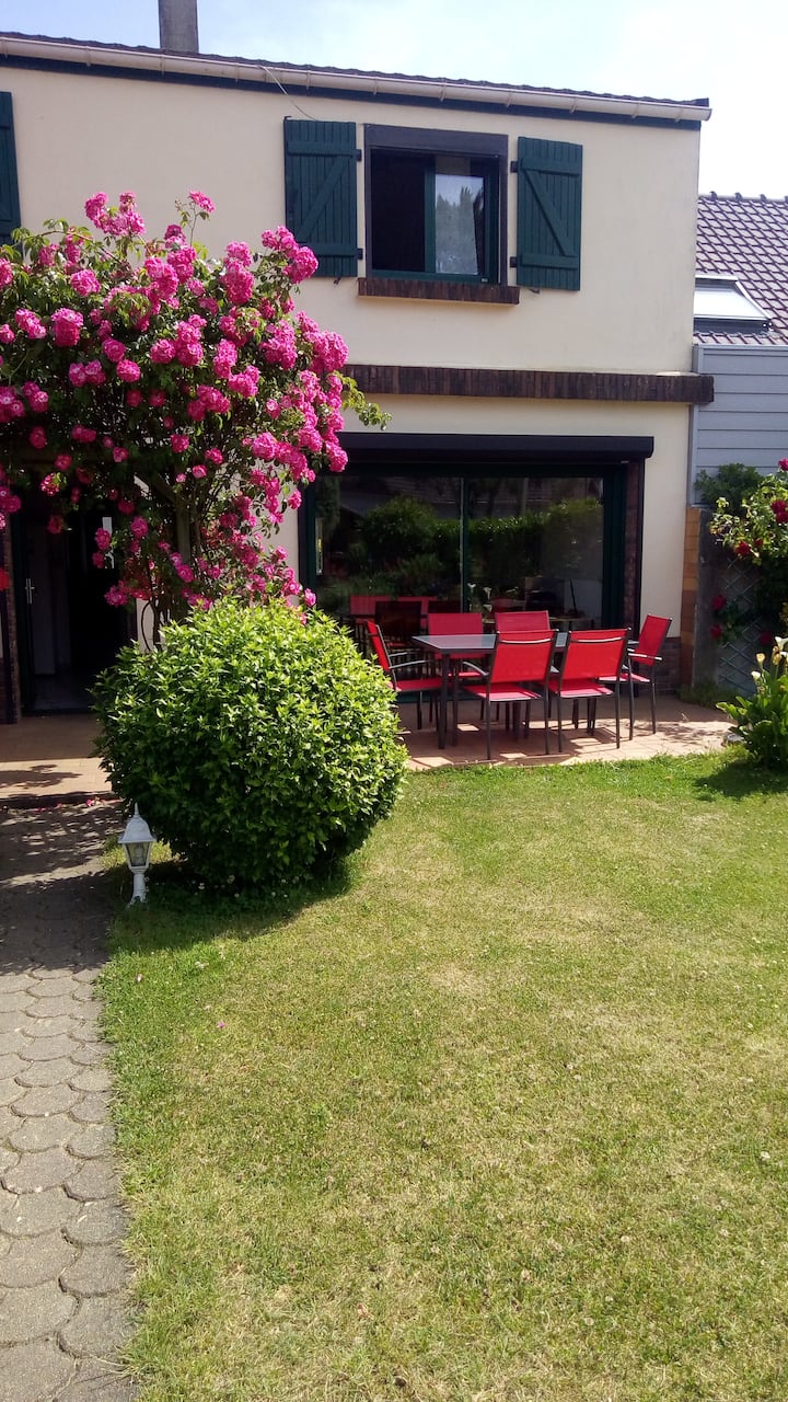 Maison Spacieuse Et Lumineuse Avec Jardin - Pas-de-Calais
