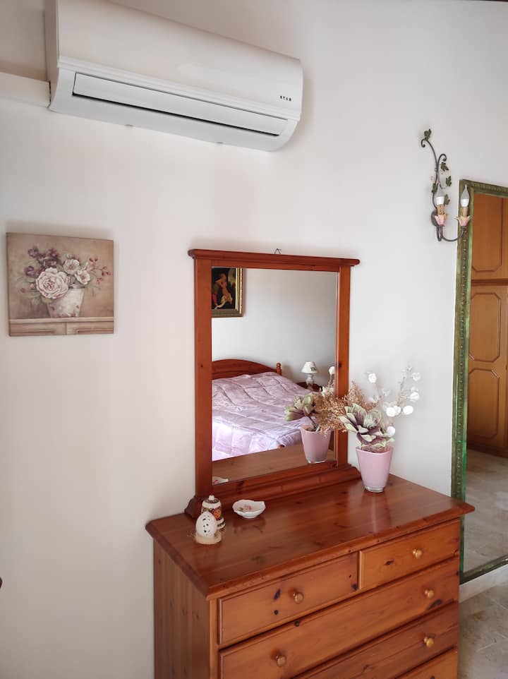 Queen bedroom with AC