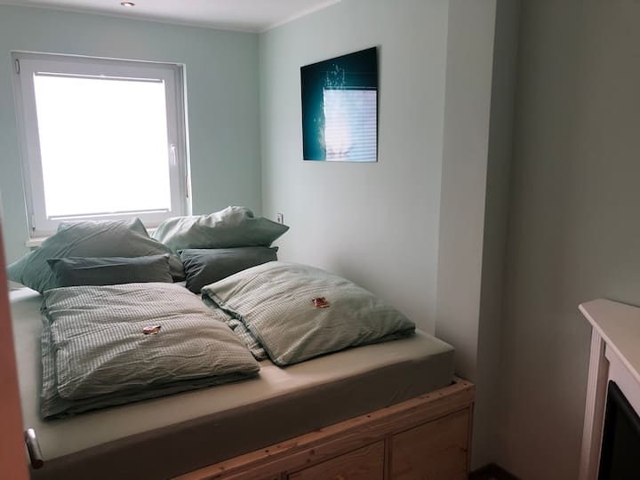 საძინებელი 1