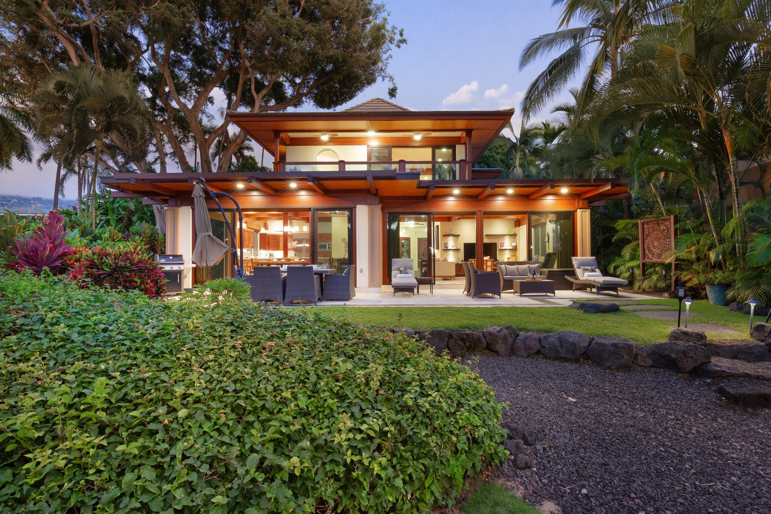 Villa in Kailua-Kona · ★4.94 · 3 bedrooms · 4 beds · 2 baths - Image 1