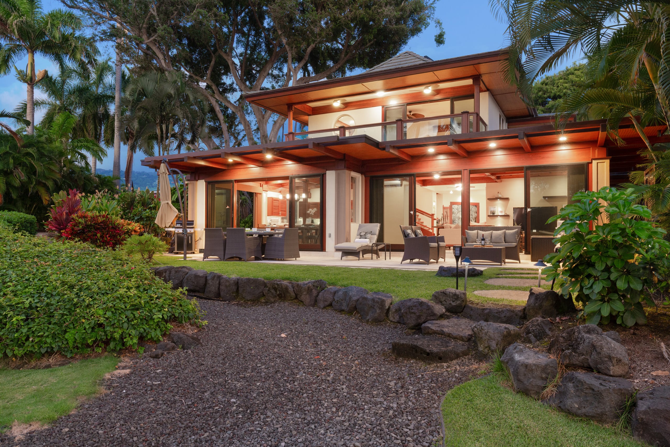 Villa in Kailua-Kona · ★4.94 · 3 bedrooms · 4 beds · 2 baths - Image 32