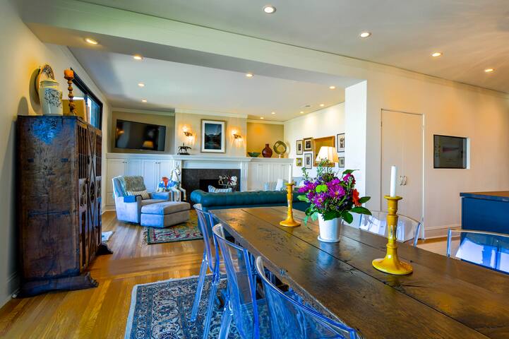 Gorgeous Luxe 2B 2Ba PacificHts VIEWcondo Monthly gallery image 3