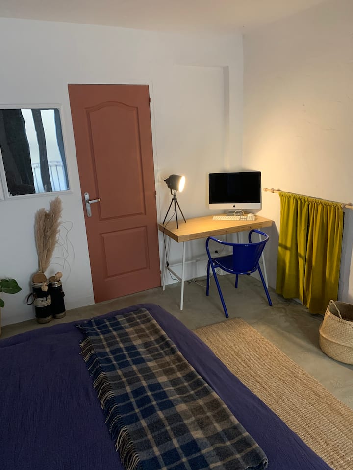 საძინებელი 1