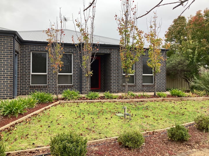 Mildura Holiday Rentals & Homes Victoria, Australia Airbnb