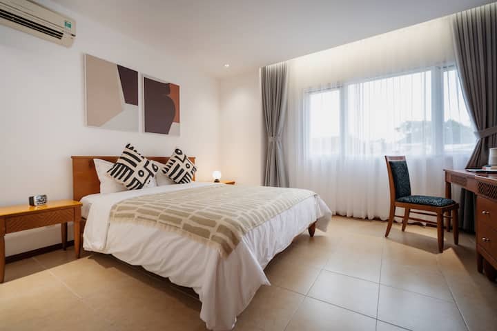 Clean Serviced 2bdr Ideal For Groups In The Center - Ho Chi Minh