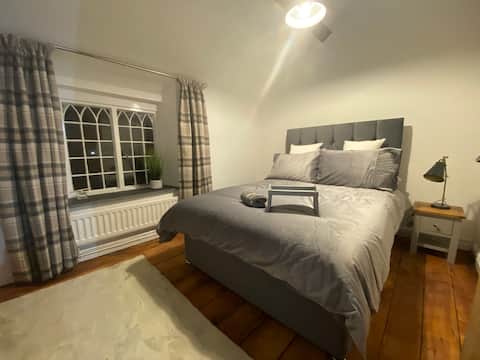 Abbey Cottage