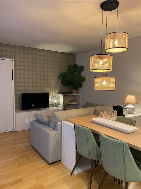 Anuncio de Airbnb popular: DH1C Exclusive Apartment next to Plaza Mayor 🚭 en Salamanca