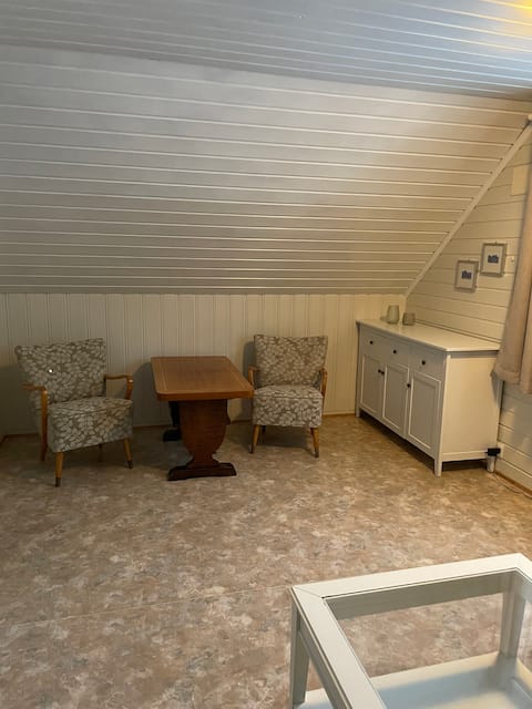 Successful Airbnb property: The Old Lighthouse Keeper's Residence in Andøy