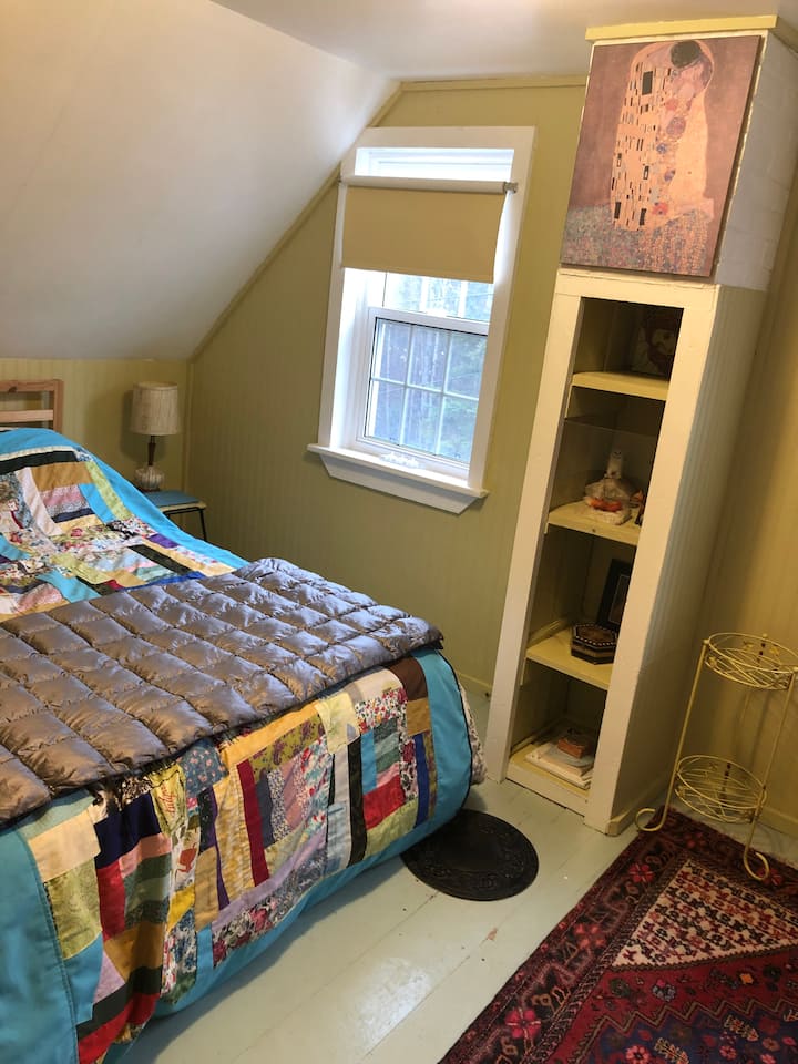 Chumba cha kulala kilicho na dawati/ofisi