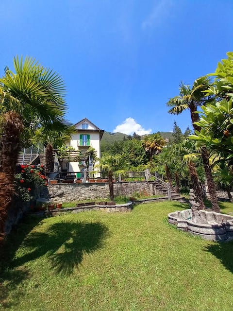 ♥CasaSerena Rustico typical Ticino garden lake view