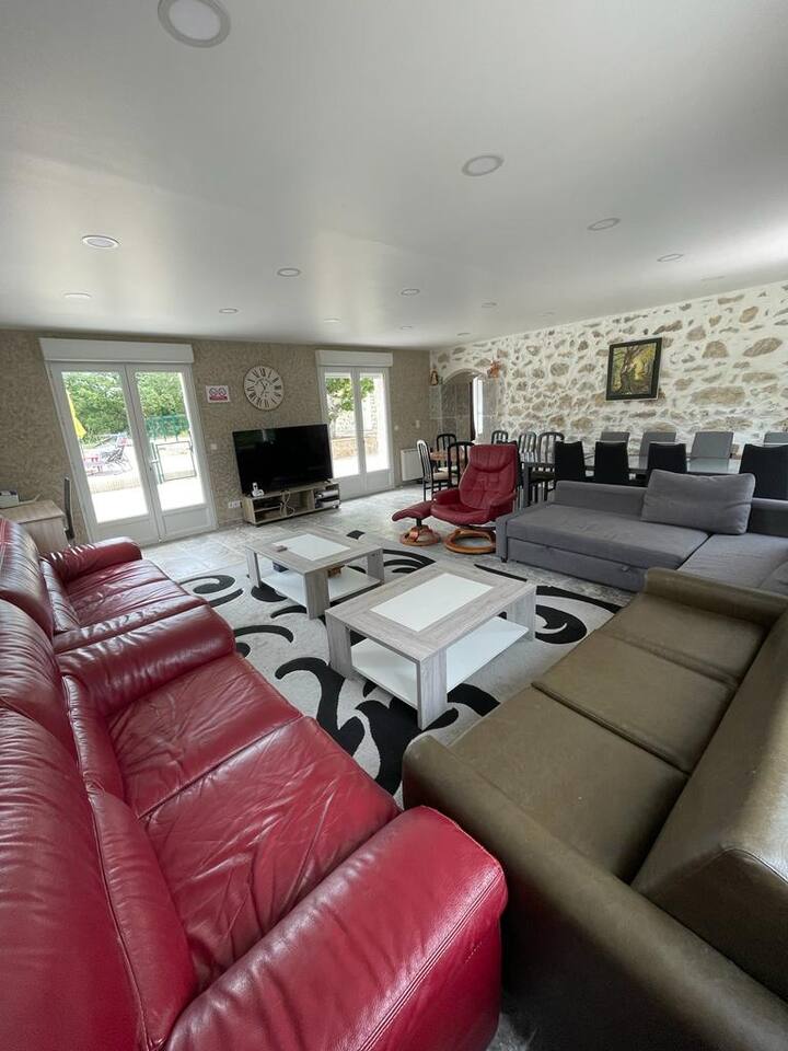 Magnifique Villa Avec Piscine Et Grand Terrain - Fayence