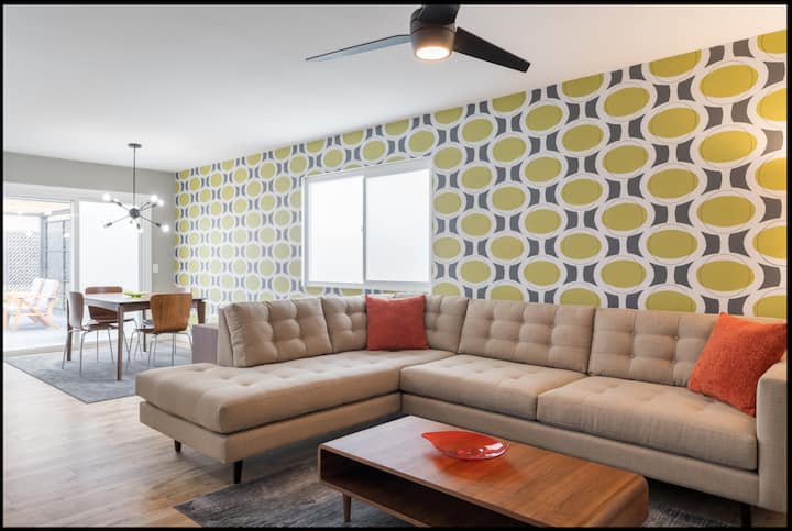 House Near Legoland, Disneyland, Safari & Beaches - Oceanside, CA