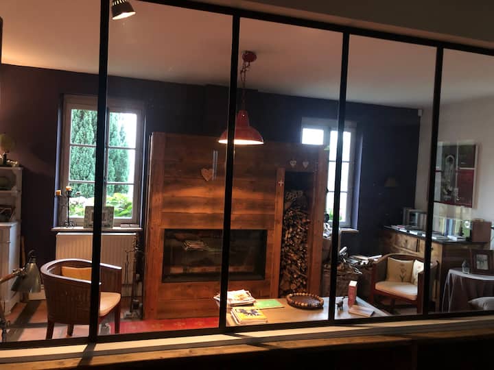Oasis De Calme Et De Verdure Pour 2 Personnes - Belley