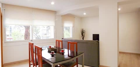 Very comfortable apartment next to Barcelona