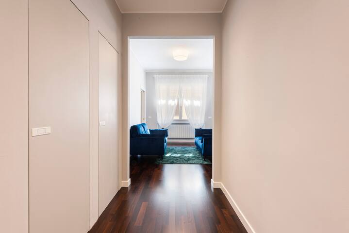 Firenze Rentals Luxury Ponte Vecchio I gallery image 4