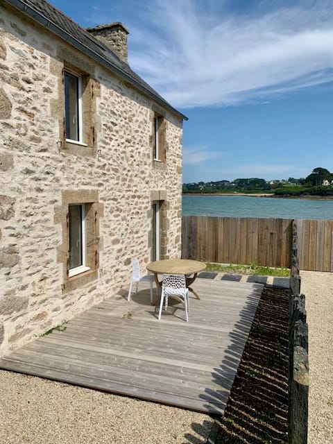 Beachfront house, in the heart of Aber Wrac'h