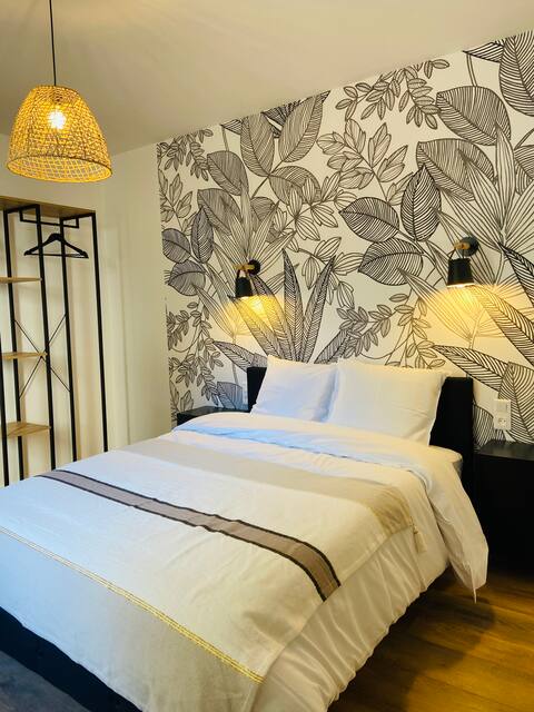 2 bedroom apartment with garden view terrace