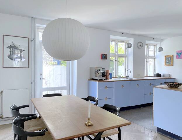 Historic townhouse in the heart of Copenhagen gallery image 2